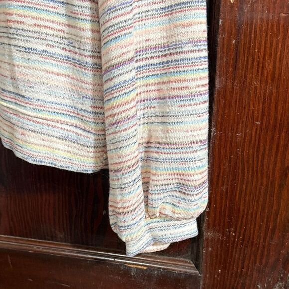 Madewell Bubble-Sleeve Crop Top in Rainbow Stripe - Picture 4 of 7